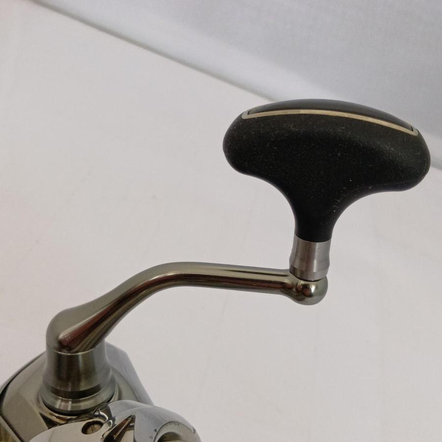 SHIMANO シマノ 18 ステラ 3000MHG 03807 やや傷や汚れあり