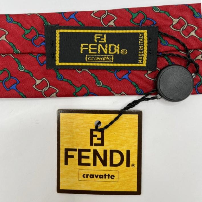 FENDI（フェンディ） ◇◇ ネクタイ レッド 未使用に近い : リサイクル