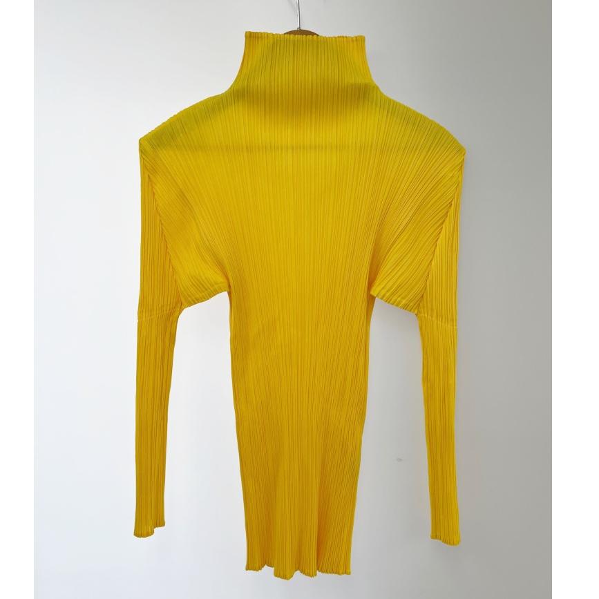 ◆◆ISSEY MIYAKE イッセイミヤケ カットソー PLEATS PLEAS サイズF PP61-JK204 イエロー ISSEY MIYAKE（イッセイミヤケ） ◇◇ カットソー PLEATS PLEAS サイズ