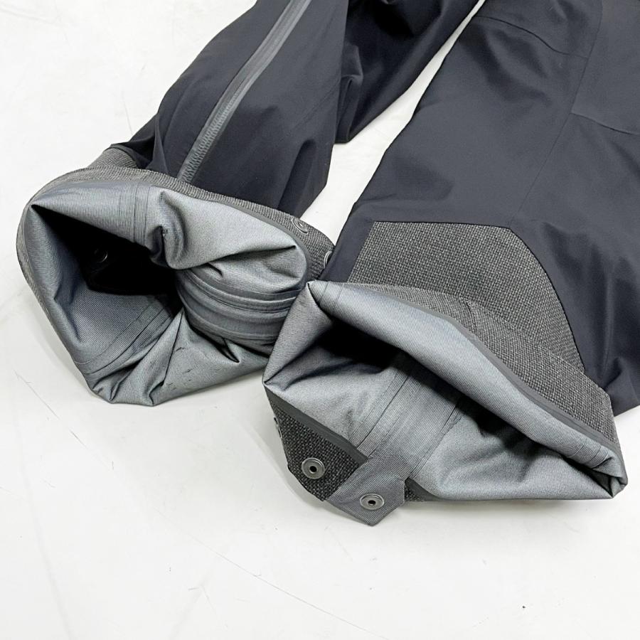 THE NORTH FACE（ザ ノースフェイス） ◇◇ スキーウェア スノーボード