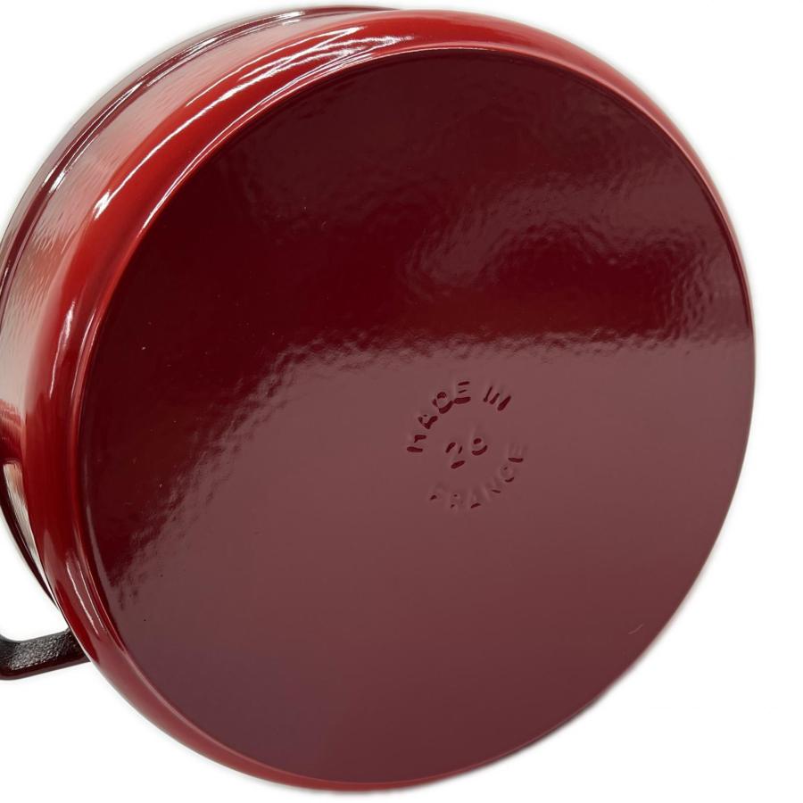 希少！未使用staub両手鍋 ストウブシャローラウンドココット26cm チェリー ◇◇ STAUB ストウブ 両手鍋 シャローココットラウンド 26cm ミトン付
