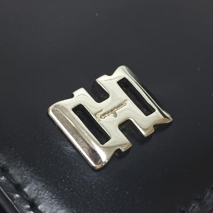 Salvatore Ferragamo サルヴァトーレフェラガモ キーケース 6連キー