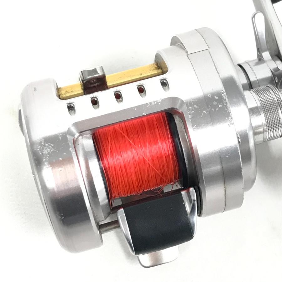 シマノ11カルカッタコンクエストDC50　【レア物】ベイトリール SHIMANO シマノ 11カルカッタコンクエスト50DC 釣り用品 リール ベイト