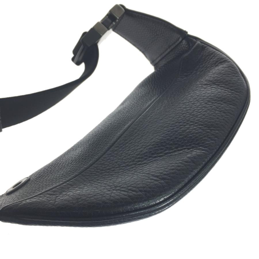 Salvatore Ferragamo サルヴァトーレフェラガモ ウエストバッグ GG