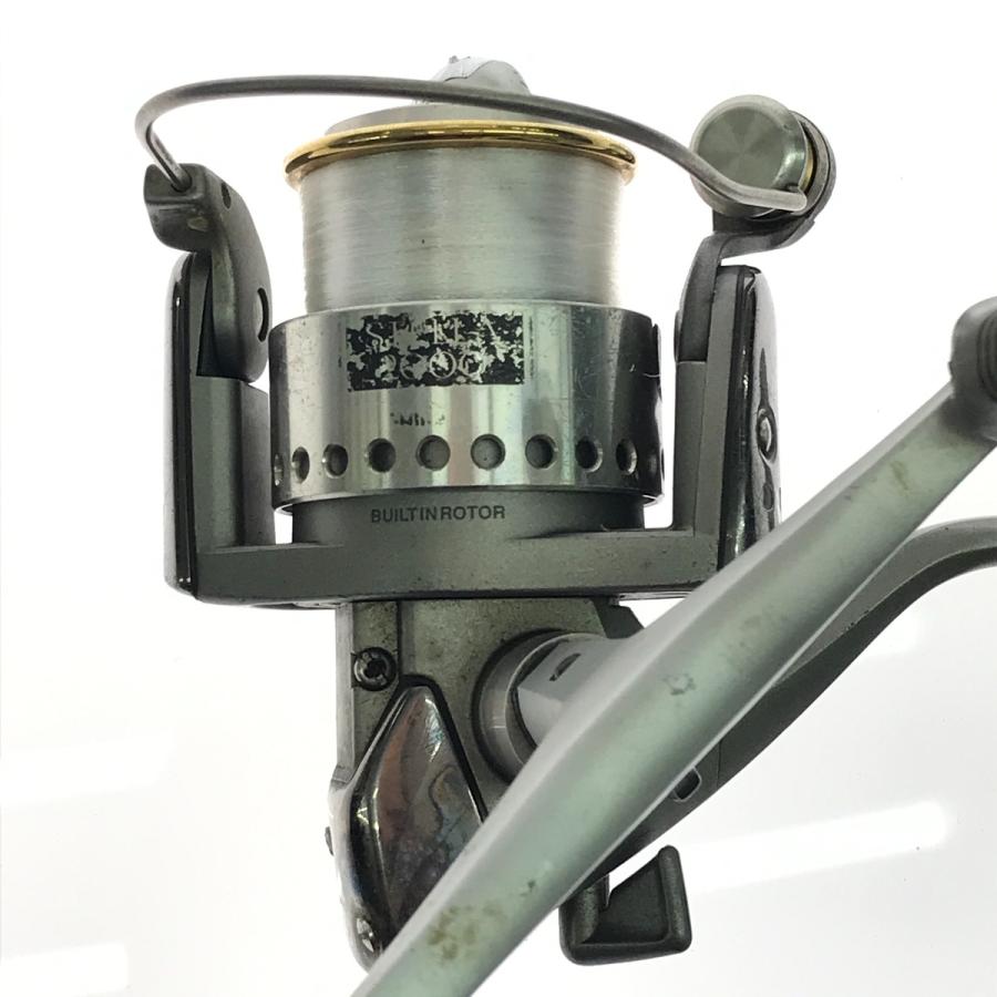 SHIMANO シマノ スピニングリール 95ステラ2000 使用感有 傷や汚れありの画像