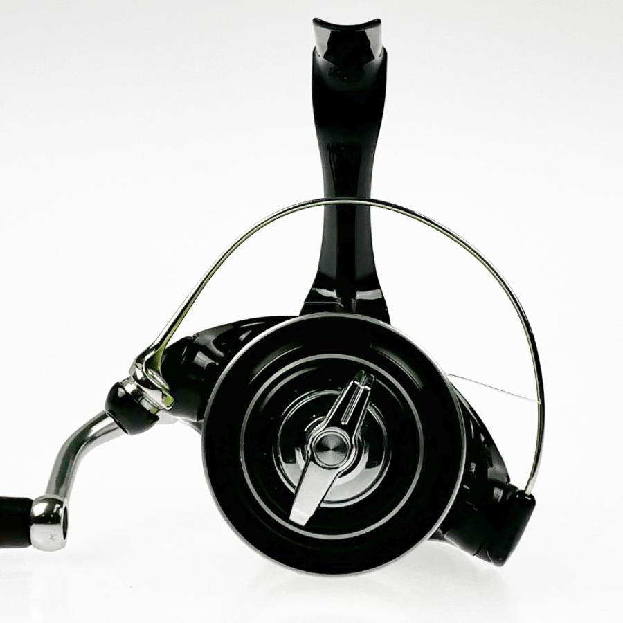 ▽▽ SHIMANO シマノ 15AR-C エアロBB C3000HG 03420 やや傷や汚れあり