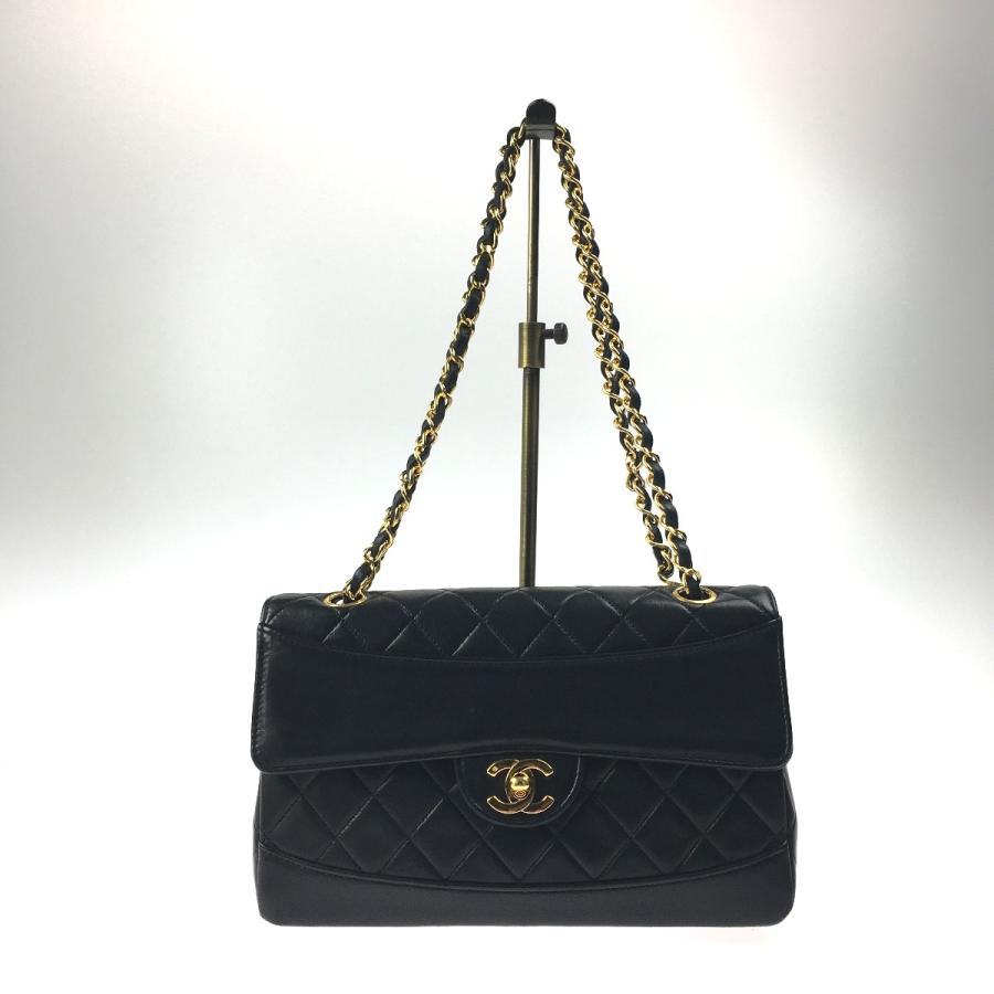 CHANEL ▽▽ シャネル ショルダーバッグ マトラッセ ラムスキン 