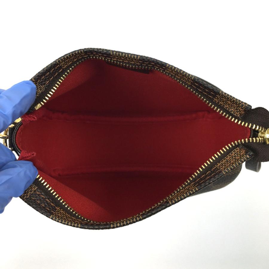 LOUIS VUITTON（ルイ・ヴィトン） ▽▽ ダミエ トゥルースメイクアップ