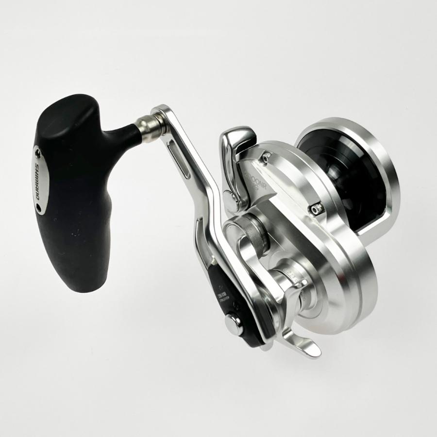 ▽▽ SHIMANO シマノ 17オシアジガー 2000NRHG 03671 やや傷や汚れあり 