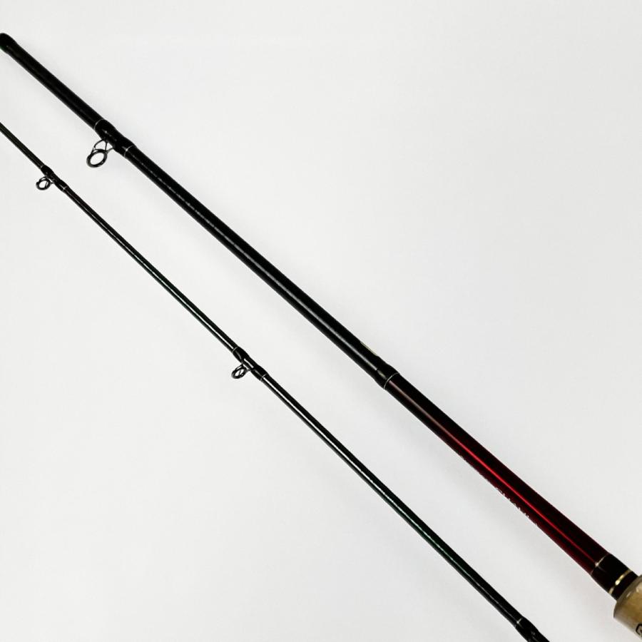 ▽▽ SHIMANO シマノ 18ワールドシャウラ 1702R-2 38115 目立った傷や