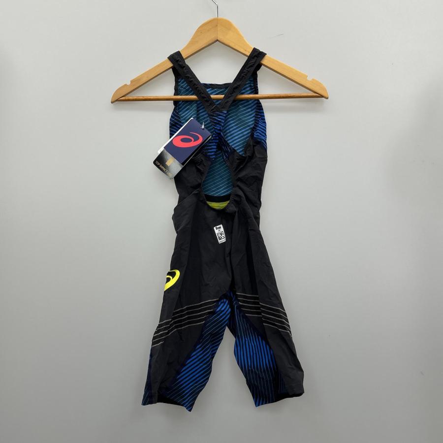 ▽▽ asics アシックス 女性用 水着 2162A060 SIZE M 目立った傷や汚れ