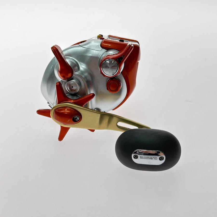 ▼▼ SHIMANO シマノ 電動リール 電動丸イカスペシャル3000 ジャンク品 02092 全体的に状態が悪いの画像