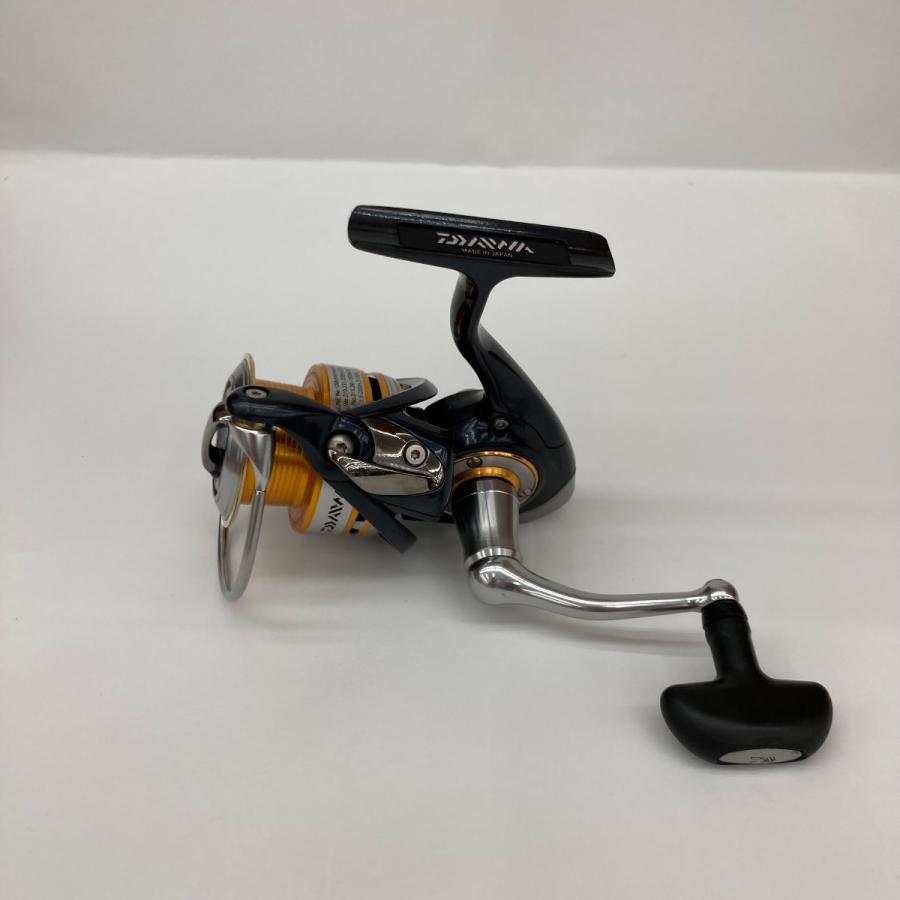 □□ DAIWA ダイワ スピニングリール 056075 箱付 キズ有 10