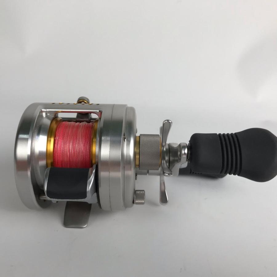 SHIMANO シマノ ベイトリール '10 オシア カルカッタコンクエスト200