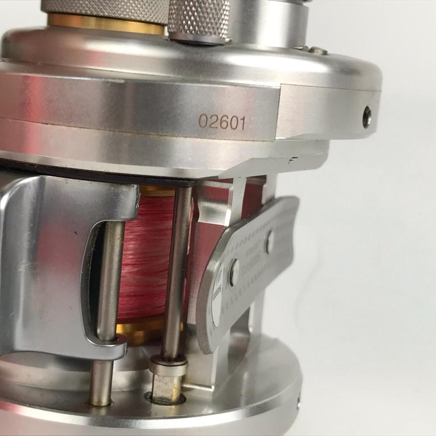SHIMANO シマノ ベイトリール '10 オシア カルカッタコンクエスト200