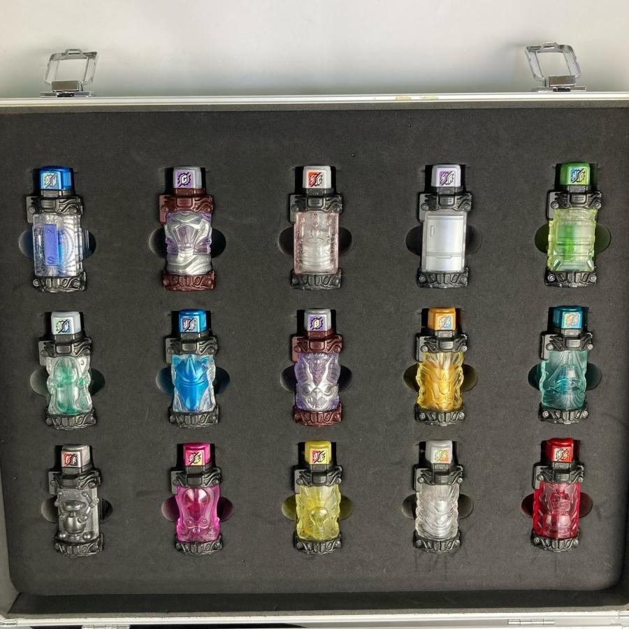 仮面ライダービルド フルボトル45個 アタッシュケースセット やや傷や