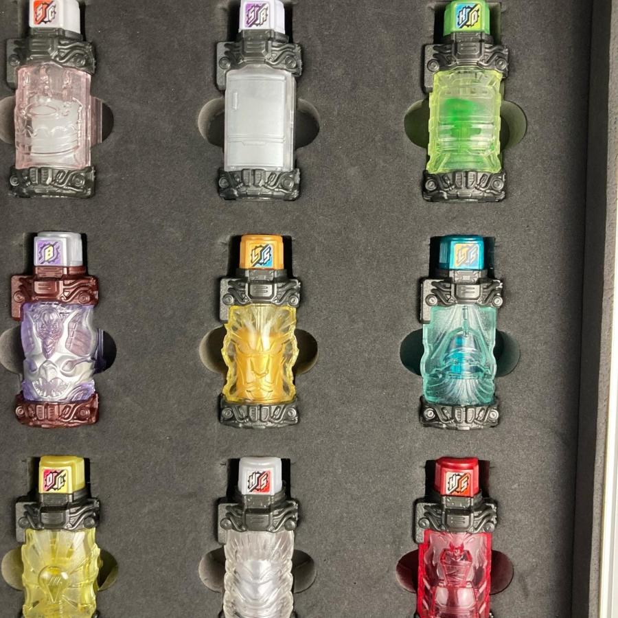 仮面ライダービルド フルボトル45個 アタッシュケースセット やや傷や