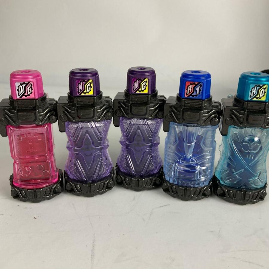 仮面ライダービルド フルボトル45個 アタッシュケースセット やや傷や