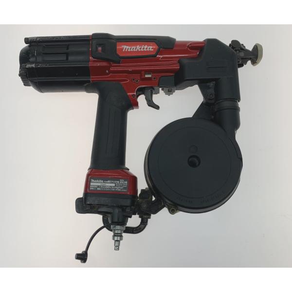 ○○ MAKITA マキタ エア釘打ち AR411HR レッド やや傷や汚れ