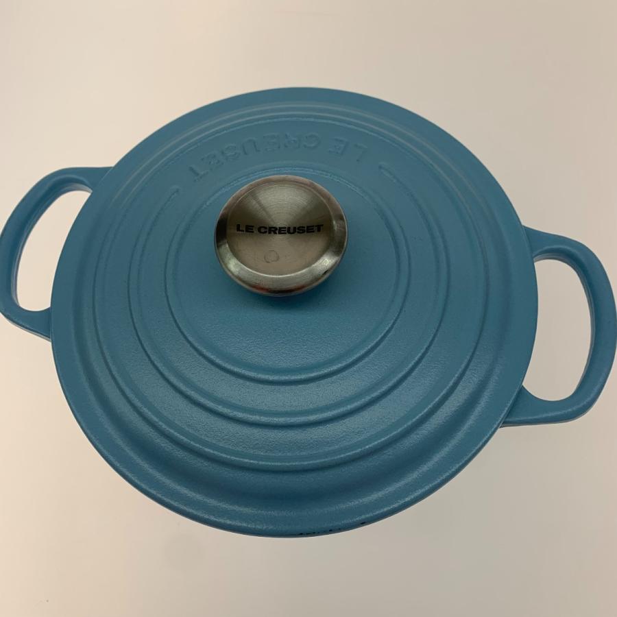美品LE CREUSET シュガーブルー　ホーロー片手鍋 ○○ LE CREUSET ルクルーゼ シュガーブルー 目立った傷や汚れなし