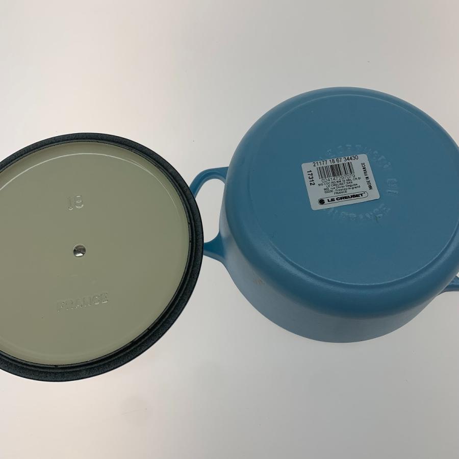 美品LE CREUSET シュガーブルー　ホーロー片手鍋 ○○ LE CREUSET ルクルーゼ シュガーブルー 目立った傷や汚れなし