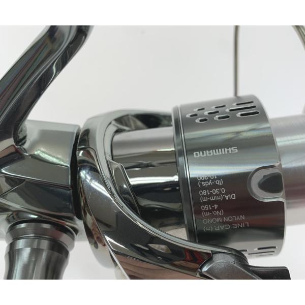 SHIMANO - ●●SHIMANO シマノ スピニングリール 03808 ○○ SHIMANO シマノ スピニングリール 03808 目立った傷や汚れ