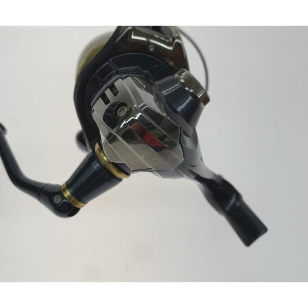 ○○ SHIMANO シマノ スピニングリール 03319 やや傷や汚れあり