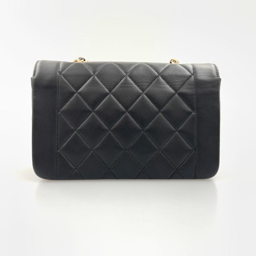 シャネル チェーンショルダーバッグ マトラッセ ココマーク ダイアナ ラムスキン A01164 CHANEL 黒 シャネル CHANEL ダイアナ 22 シングルフラップ チェーン ショルダー