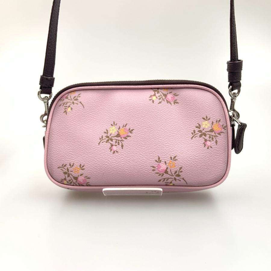 COACH 〇〇 コーチ 花柄 ショルダーバッグ ピンク 目立った傷や COACH 〇〇 コーチ 花柄 ショルダーバッグ ピンク 目立った傷や