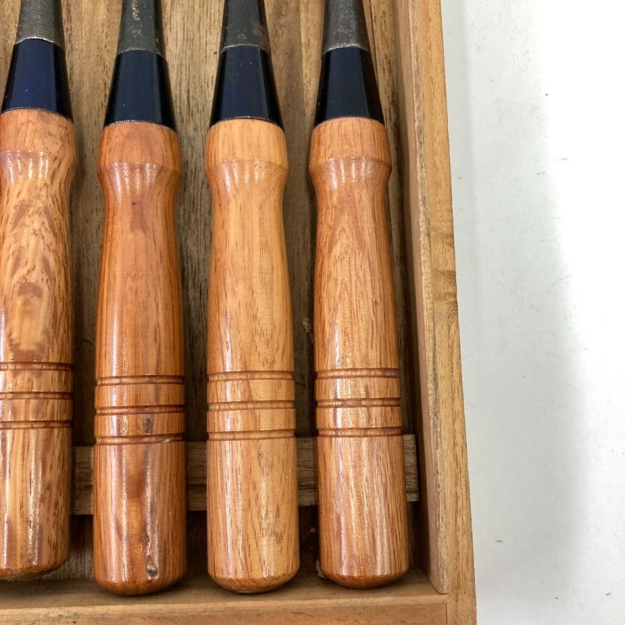 〇〇 金剛丸 鑿 5本組 ノミ 木箱入 現状渡し 傷や汚れあり 〇〇 金剛丸 鑿 5本組 ノミ 木箱入 現状渡し 傷や汚れあり