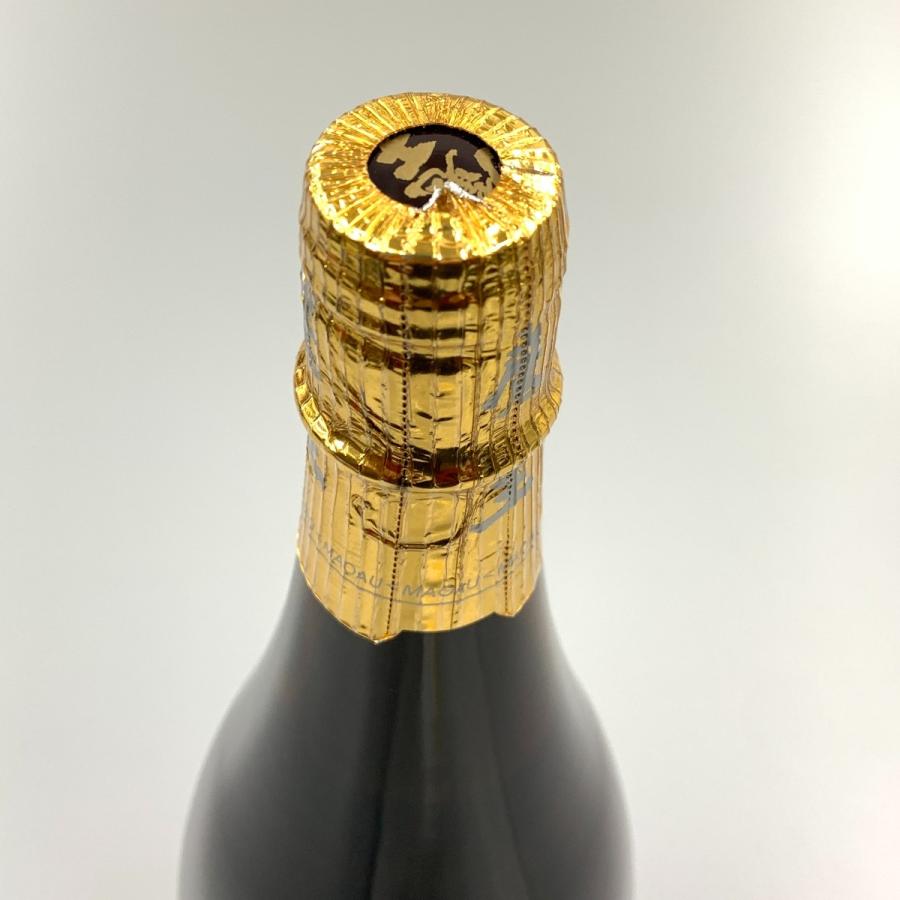 〇〇【北海道内限定発送】 白玉醸造 魔王 名門の粋 焼酎 1800ml 25% 未