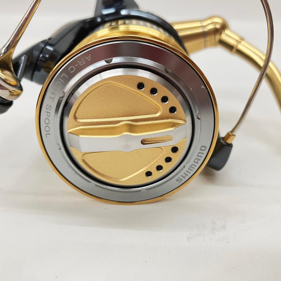 10ステラ　c3000HG シマノ　SHIMANO SHIMANO シマノ STELLA 10 ステラ C3000HG 02434 スピニングリール