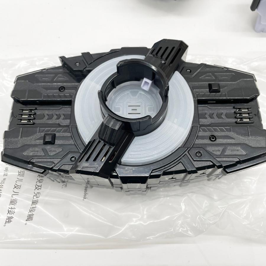 〇〇 仮面ライダーギーツ DXデザイアドライバー 変身ベルト 仮面