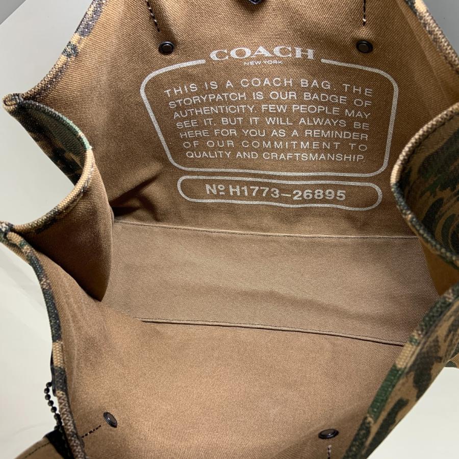 COACH（コーチ） 〇〇 レキシー トート 42 カモフラ柄 迷彩 恐竜