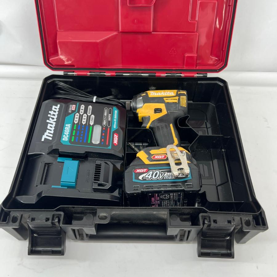 【中古】【店頭引取限定】MAKITA  TD002G 40v インパクトドライバ　充電器・充電池x2・ケース付き ЗЗ MAKITA マキタ 40V インパクトドライバ 充電器 バッテリー×2 ケース