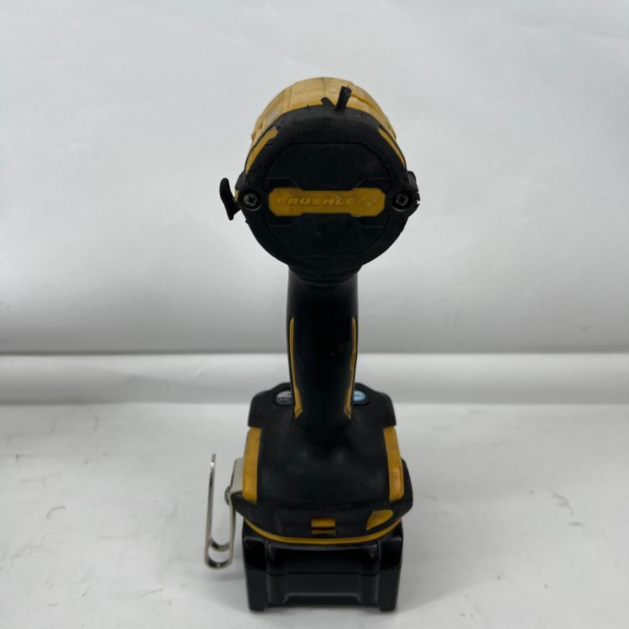 〇〇 MAKITA マキタ インパクトドライバ 40v 充電器・充電池1個