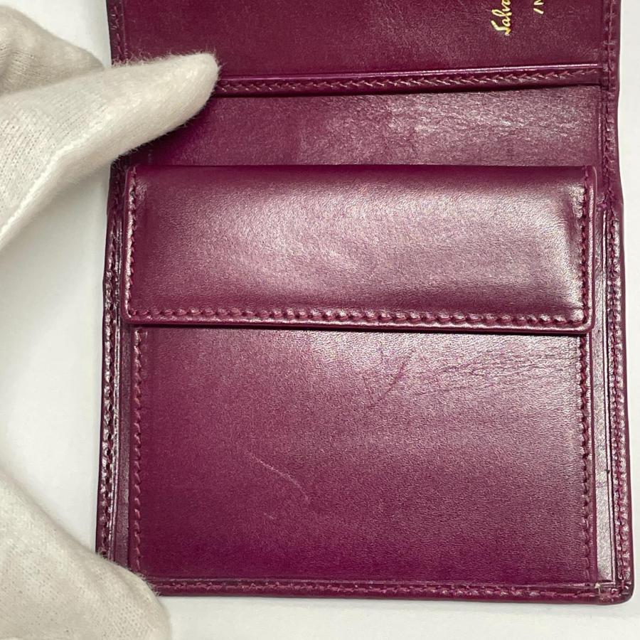Ferragamo フェラガモ 二つ折り財布 2203053 パープル やや傷や汚れ