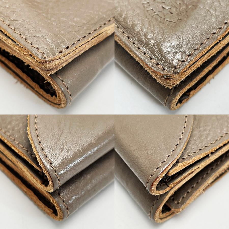 【美品】IL BISONTE 三つ折り財布 グレー 保存袋付き IL BISONTE（イルビゾンテ） 三つ折り フラップウォレット グレー 財布