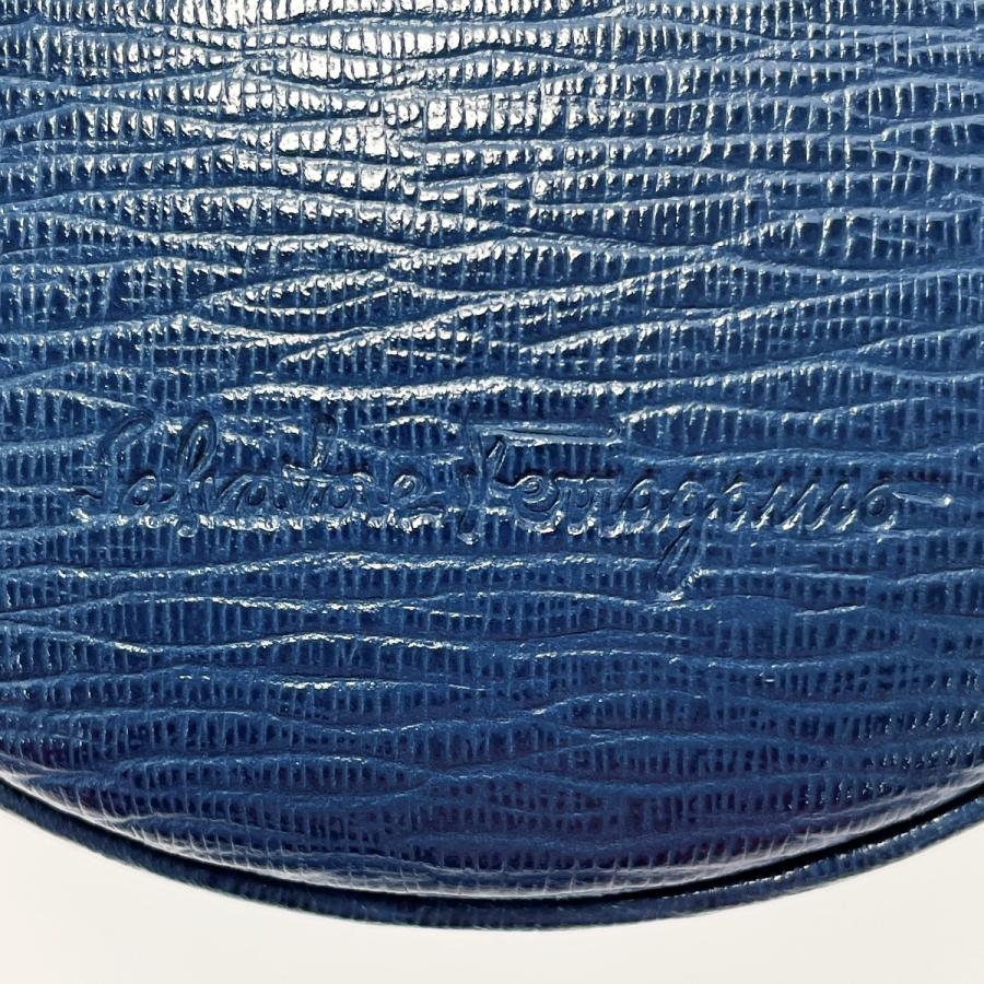 Salvatore Ferragamo サルヴァトーレフェラガモ 馬蹄型 コインケース