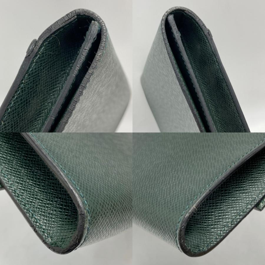 LOUIS VUITTON（ルイ・ヴィトン） タイガ ボルガ M30204 エピセア