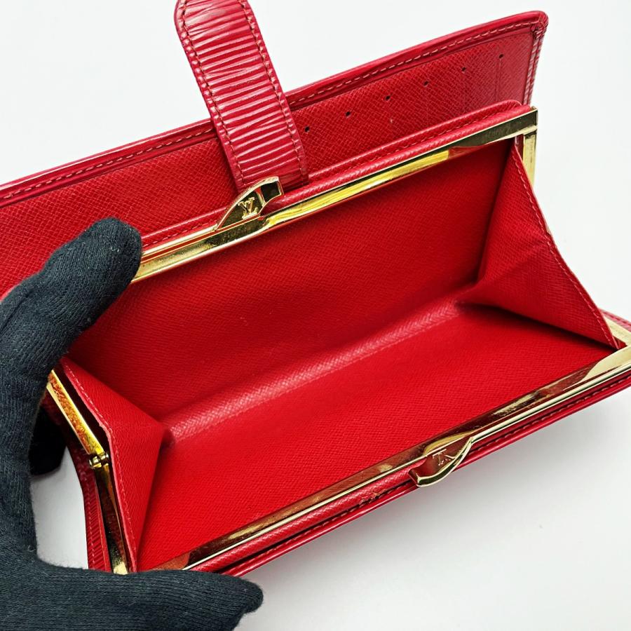 LOUIS VUITTON（ルイ・ヴィトン） エピ コンチネンタルヴィエノワ