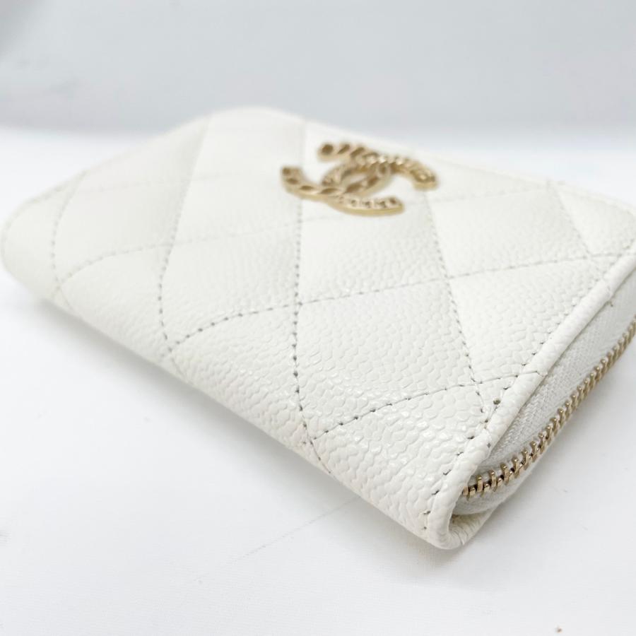 CHANEL 財布 マトラッセ ケース ホワイト CHANEL（シャネル） 財布 ココマーク マトラッセ ラウンドファスナー