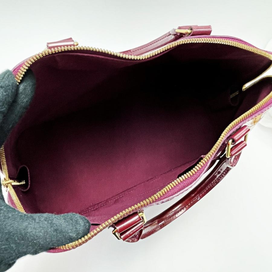 LOUIS VUITTON ルイヴィトン ヴェルニ アルマGM M91687 ルージュ LOUIS VUITTON ルイヴィトン ヴェルニ アルマGM M91687 ルージュ