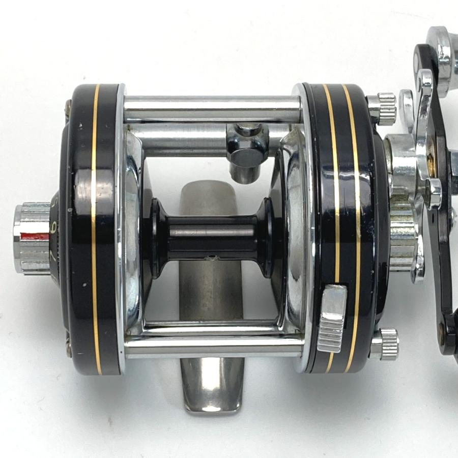 DAIWA ミリオネア 5000 箱付き 新品未使用 フル付属 DAIWA ダイワ ミリオネア 5000 両軸リール やや傷や汚れあり