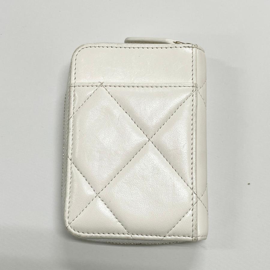 CHANEL シャネル ケース レディース シャネル19 ディズヌフ ラムレザー AP2701 アイボリー CHANEL（シャネル） コインケース レディース シャネル19 ディズヌフ