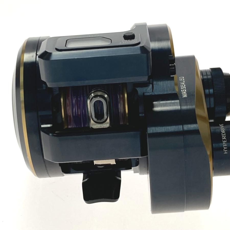 DAIWA ダイワ 21 ソルティガ IC 300L 左 00631505 ベイトリール 箱付き