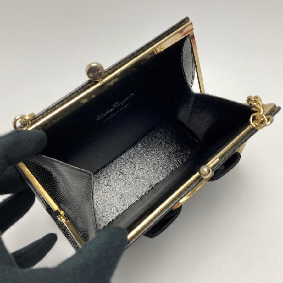 Salvatore Ferragamo サルヴァトーレフェラガモ ヴァラ ミニ