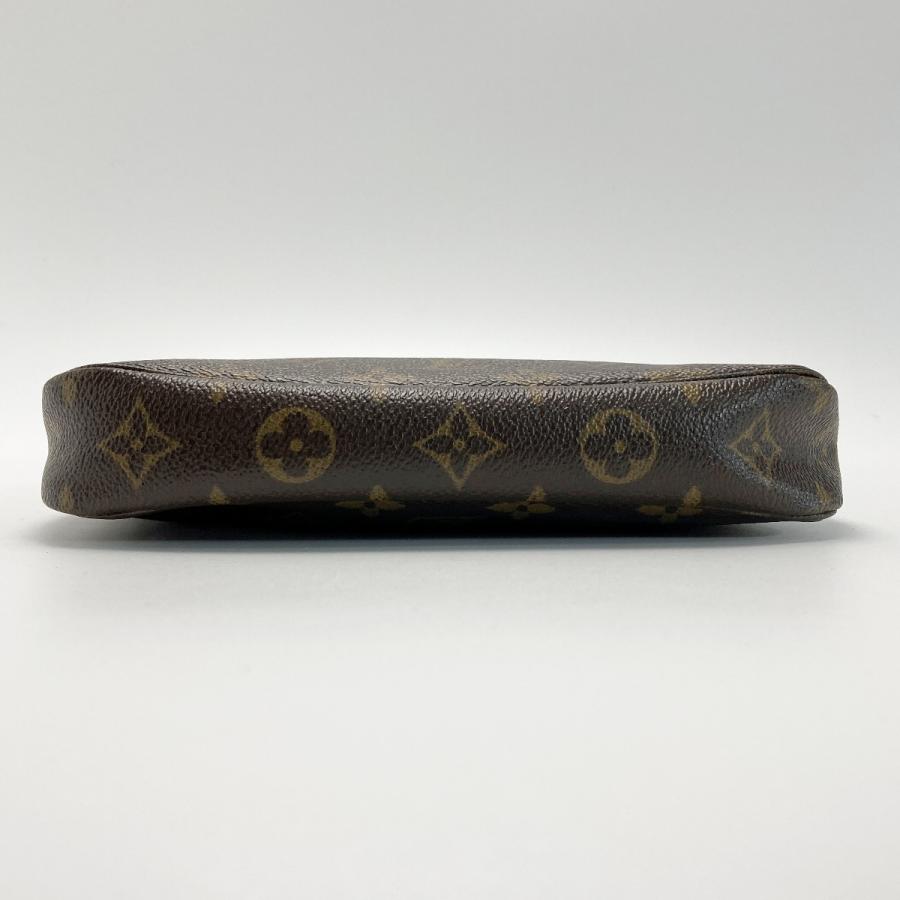 LOUIS VUITTON（ルイ・ヴィトン） モノグラム ポシェット・アクセ