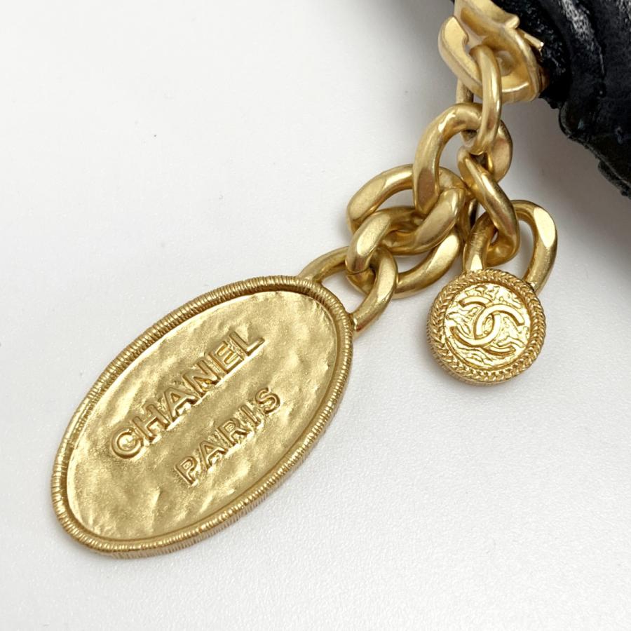 CHANEL（シャネル） ココマーク マトラッセ ポーチ ブラック キャビア 