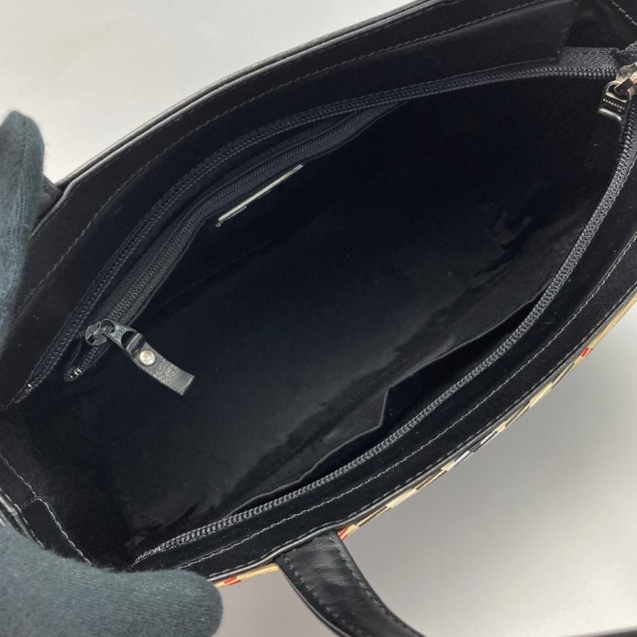 BURBERRY（バーバリー） ノバチェック ハンドバッグ ブラック×ベージュ